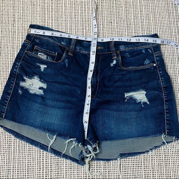 Blank NYC dark denim stretch distressed wedge shirt size 30 - Picture 4 of 7